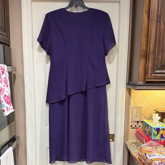Karin Stevens Women's Petite Elegant Purple Dress - Picture 9 of 11